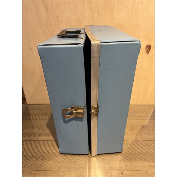 Vintage 1964 Mattel Inc Barbie & Friends Doll Large Trunk Blue Case SPP - Picture 2 of 11